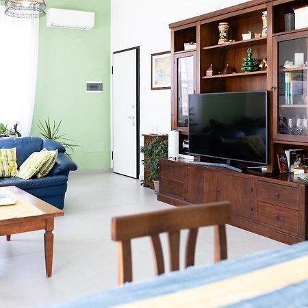 La Casa Verde Apartment ชีนิซี ภายนอก รูปภาพ