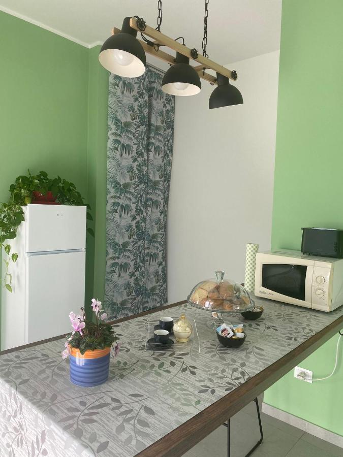 La Casa Verde Apartment ชีนิซี ภายนอก รูปภาพ