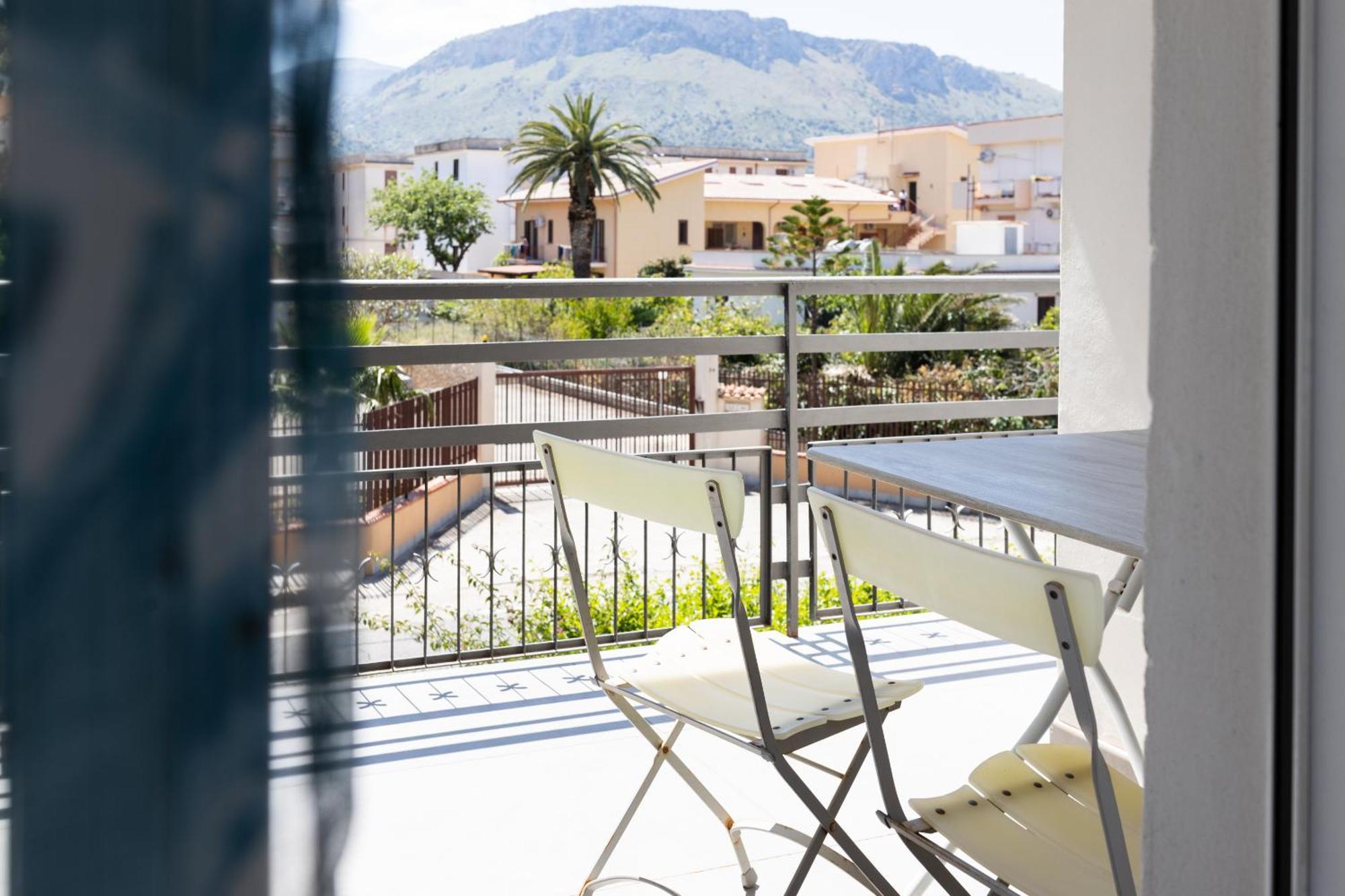 La Casa Verde Apartment ชีนิซี ภายนอก รูปภาพ